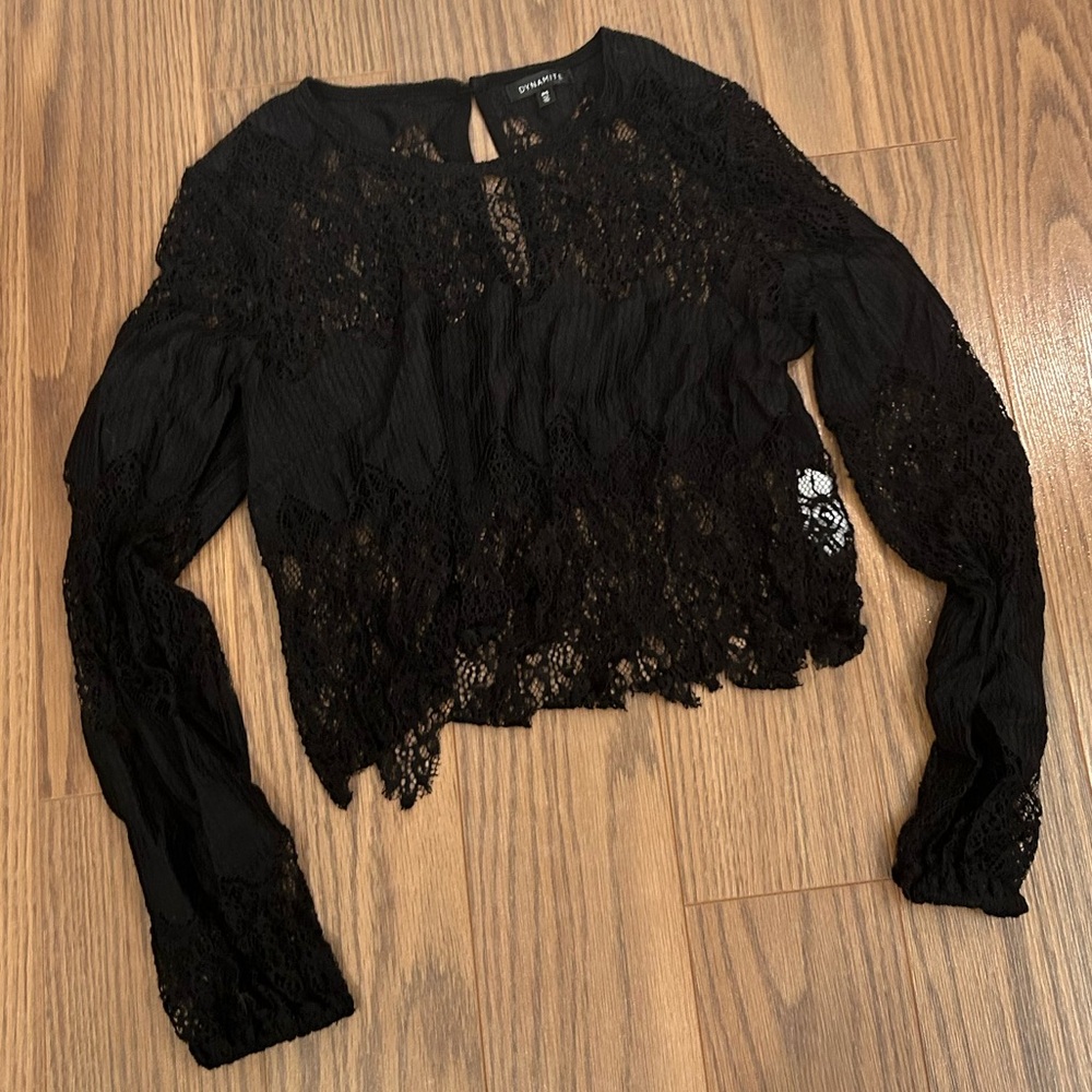 Dynamite lace going out top